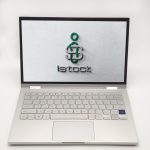 SAMSUNG NP730