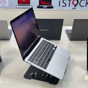 MacBook Air M1 2020