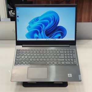 Lenovo V15