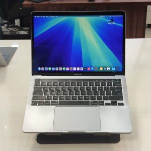 Macbook Pro M2 2022