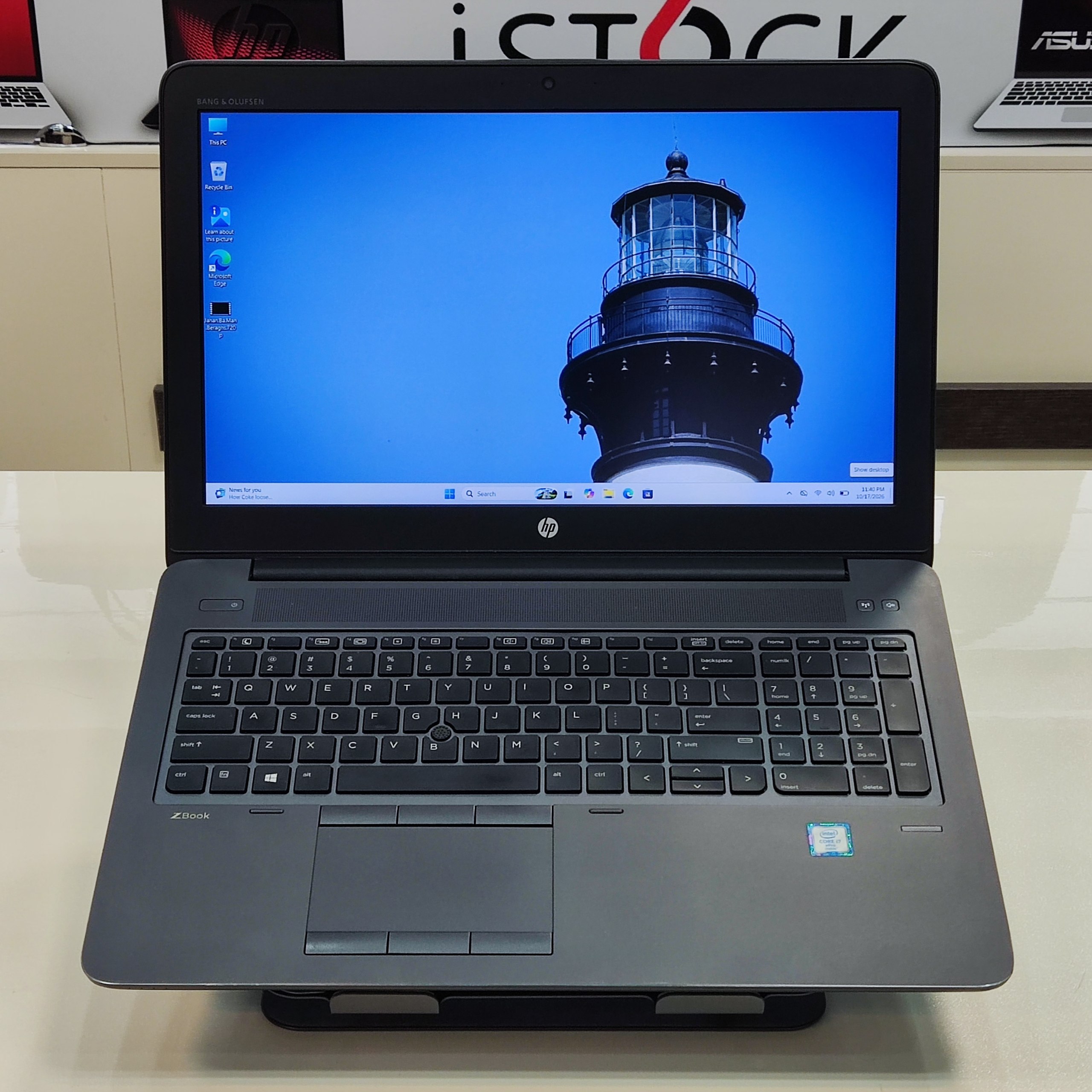 HP ZBook 15 G3 / Core i7 – 6820HQ / Ram 8GB DDR4 / SSD 256GB / VGA 2G Nvidia / 15.6 inch FHD